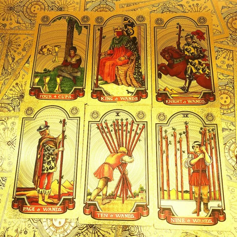 Tarot Divinatoire Universel Rider Waite Smith Doré à la Feuille d'Or - Tirage 6 cartes Tarot Divinatoire Universel Rider Waite Smith Doré à la Feuille d'Or - Tirage 6 cartes